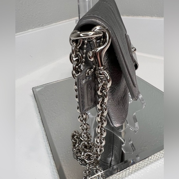 Coach Kristin Envelope Wristlet - Picture 2 of 11